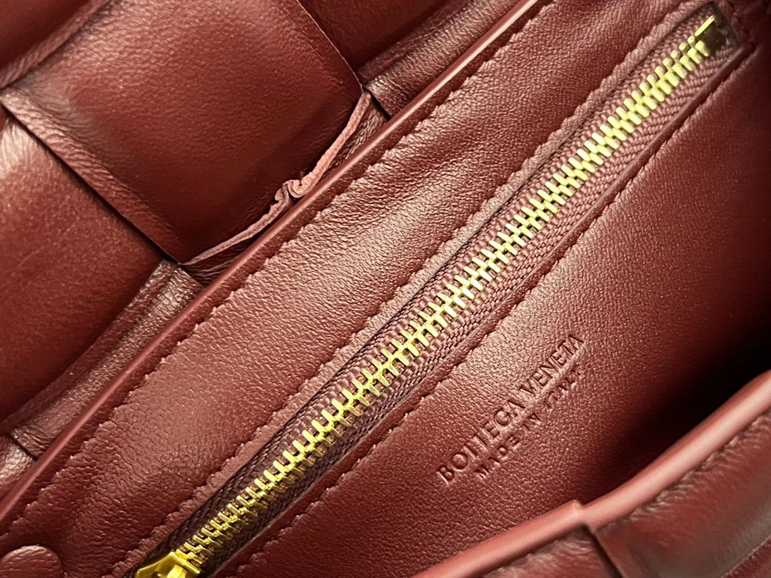 BV BAG