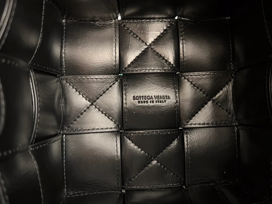 BV BAG