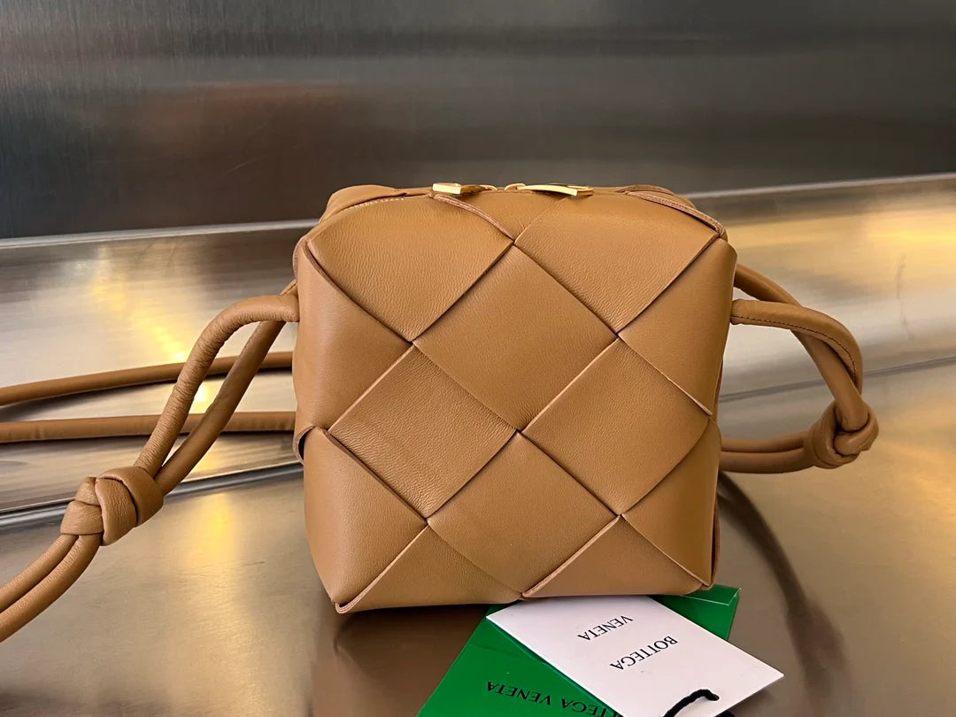 BV BAG
