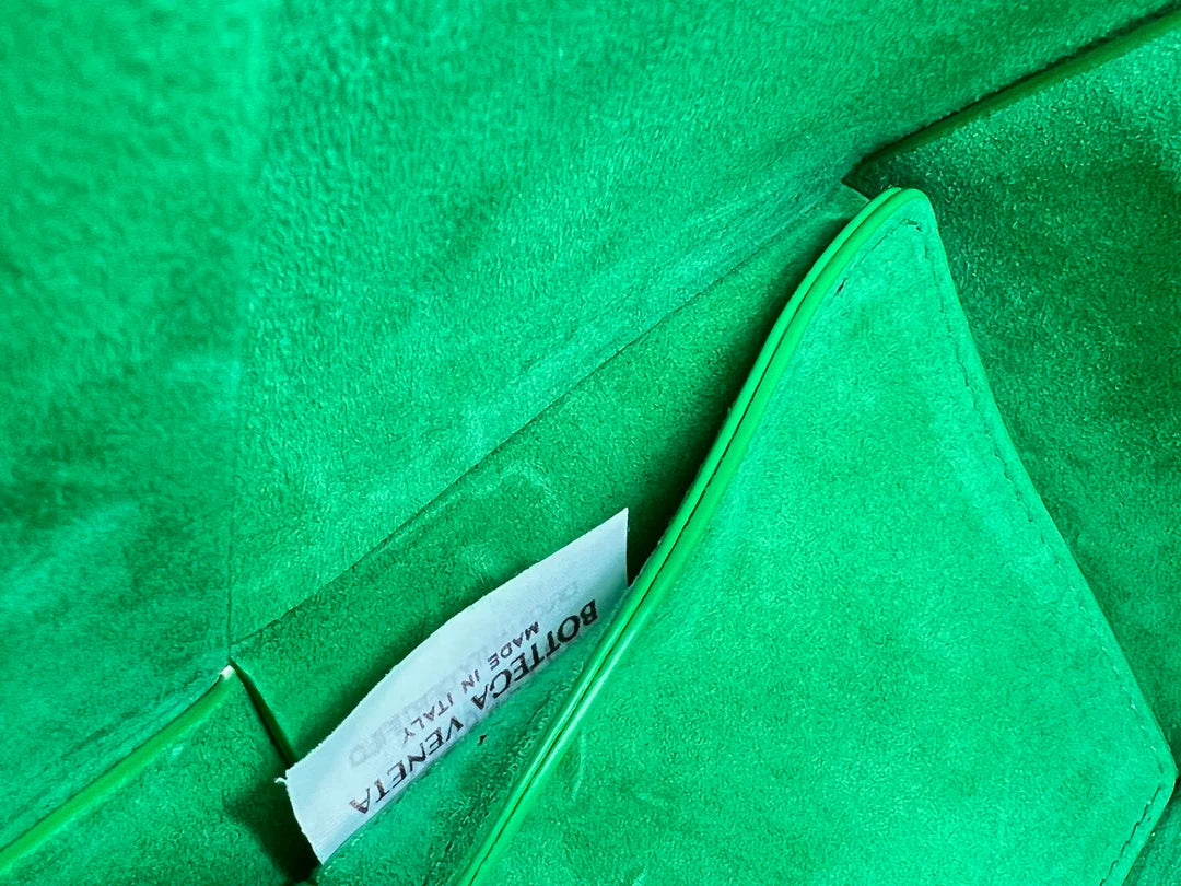 BV BAG
