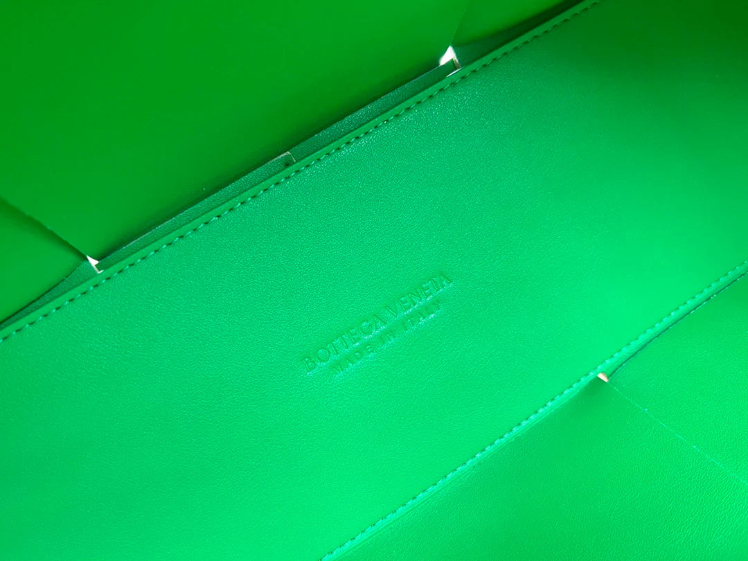 BV BAG