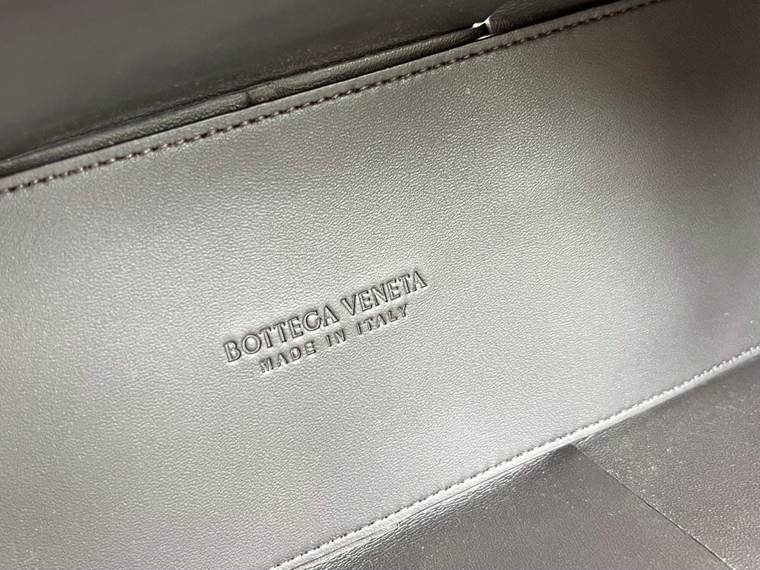BV BAG