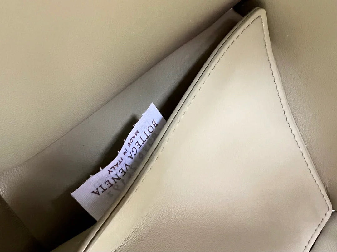 BV BAG