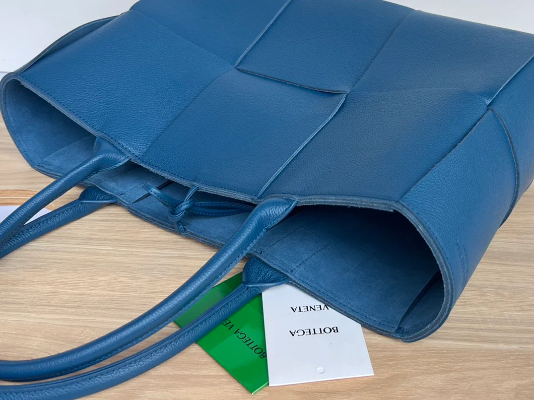 BV BAG