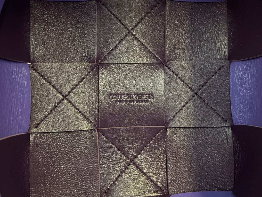 BV BAG
