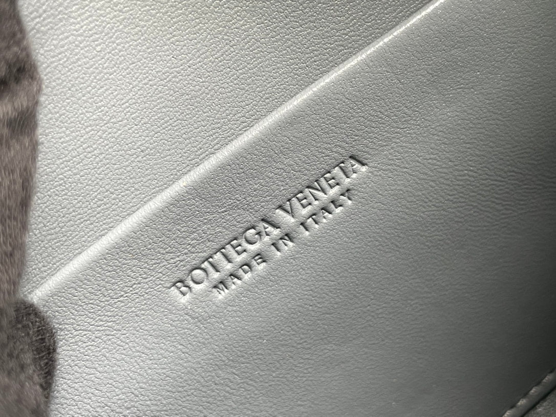BV BAG