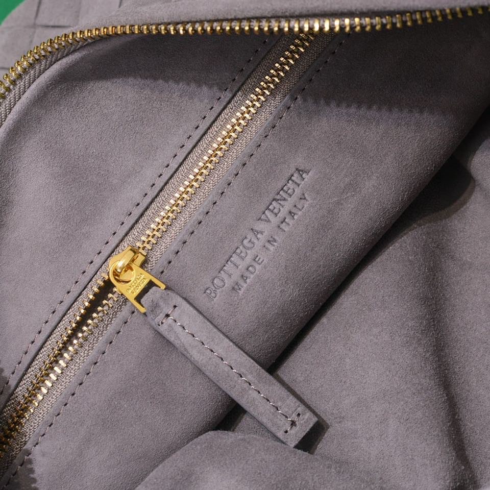 BV BAG