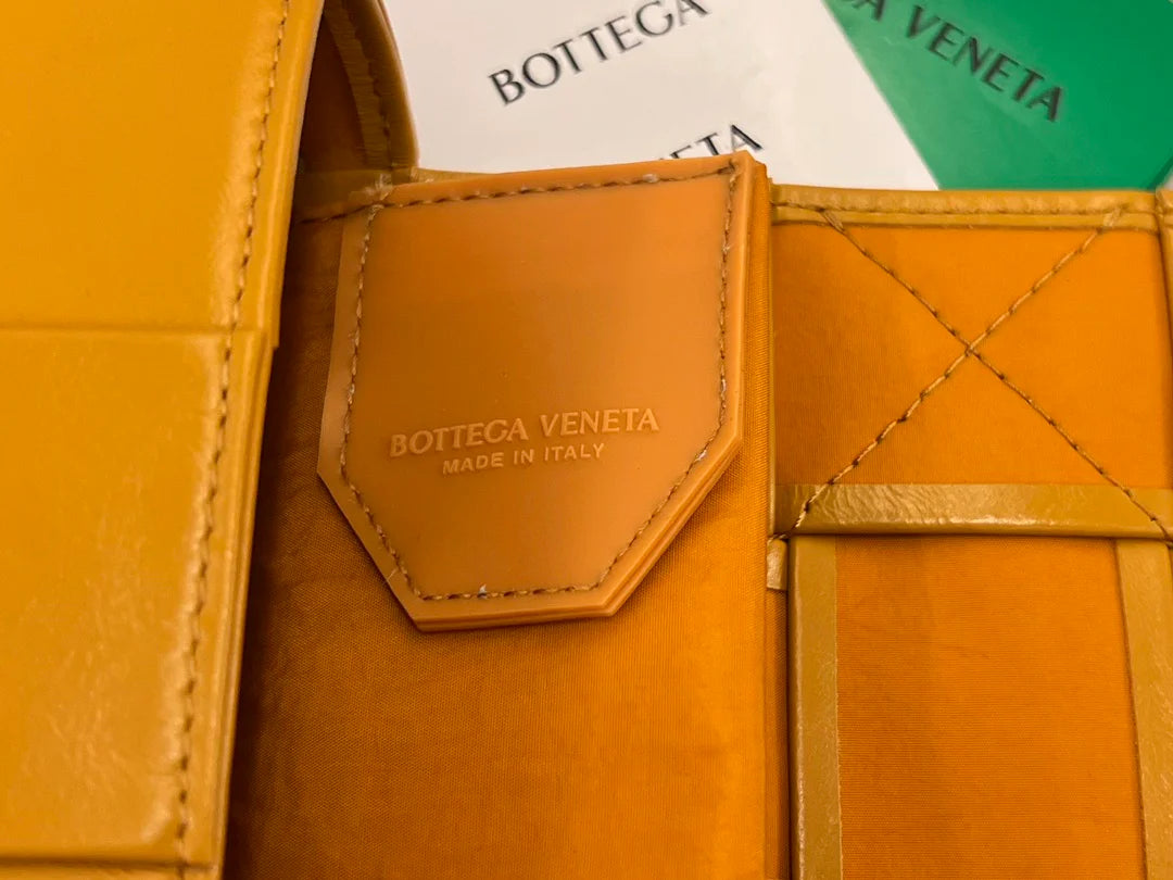 BV BAG