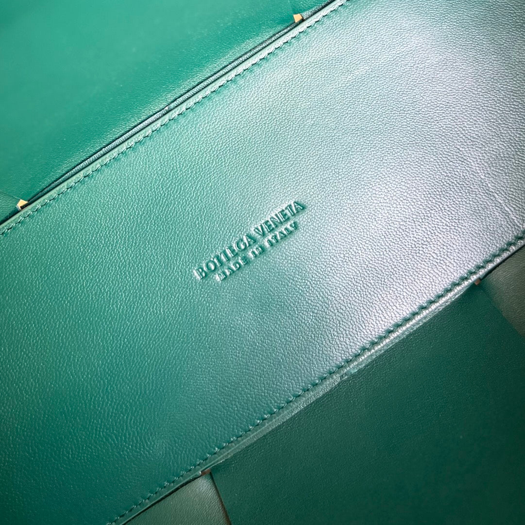 BV BAG