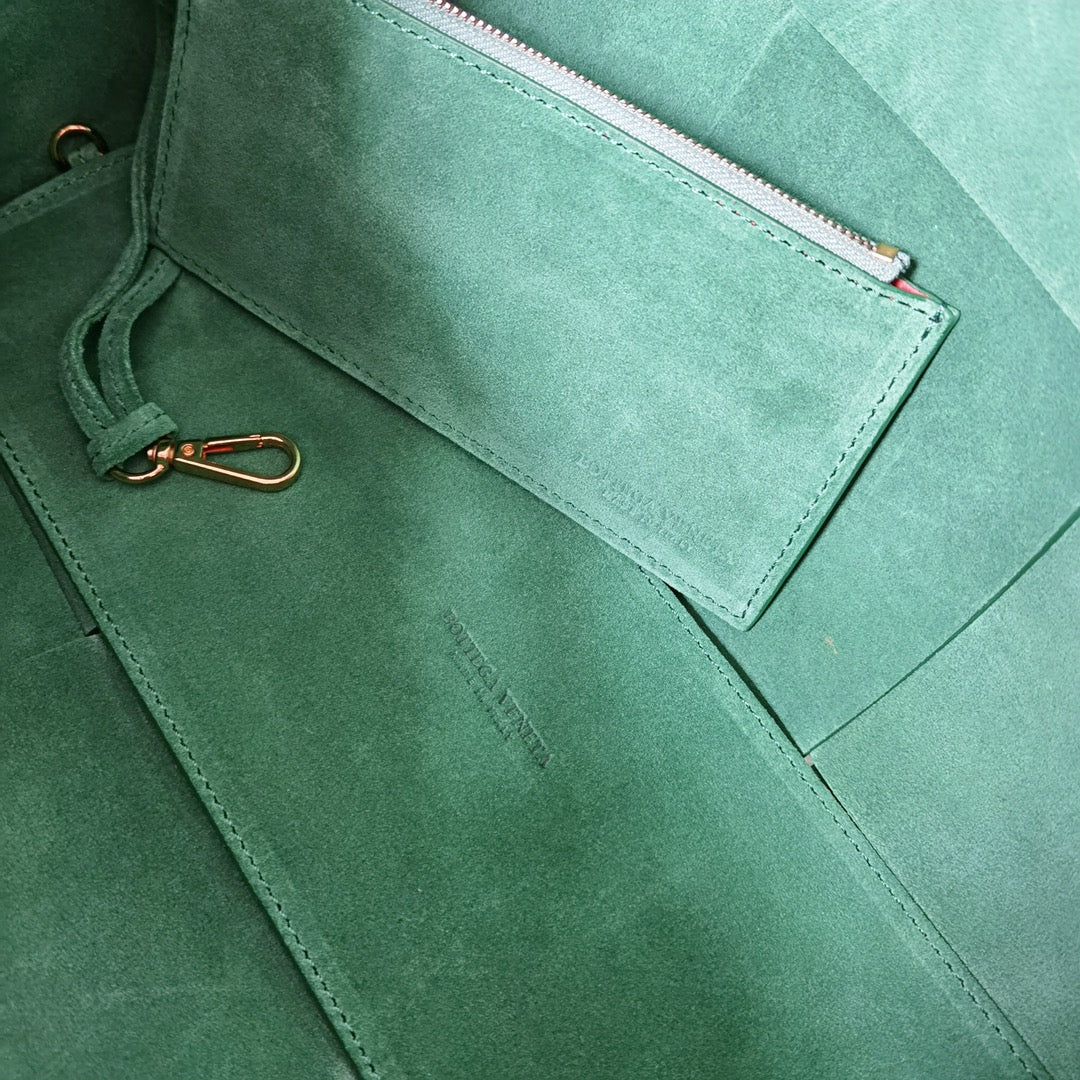 BV BAG