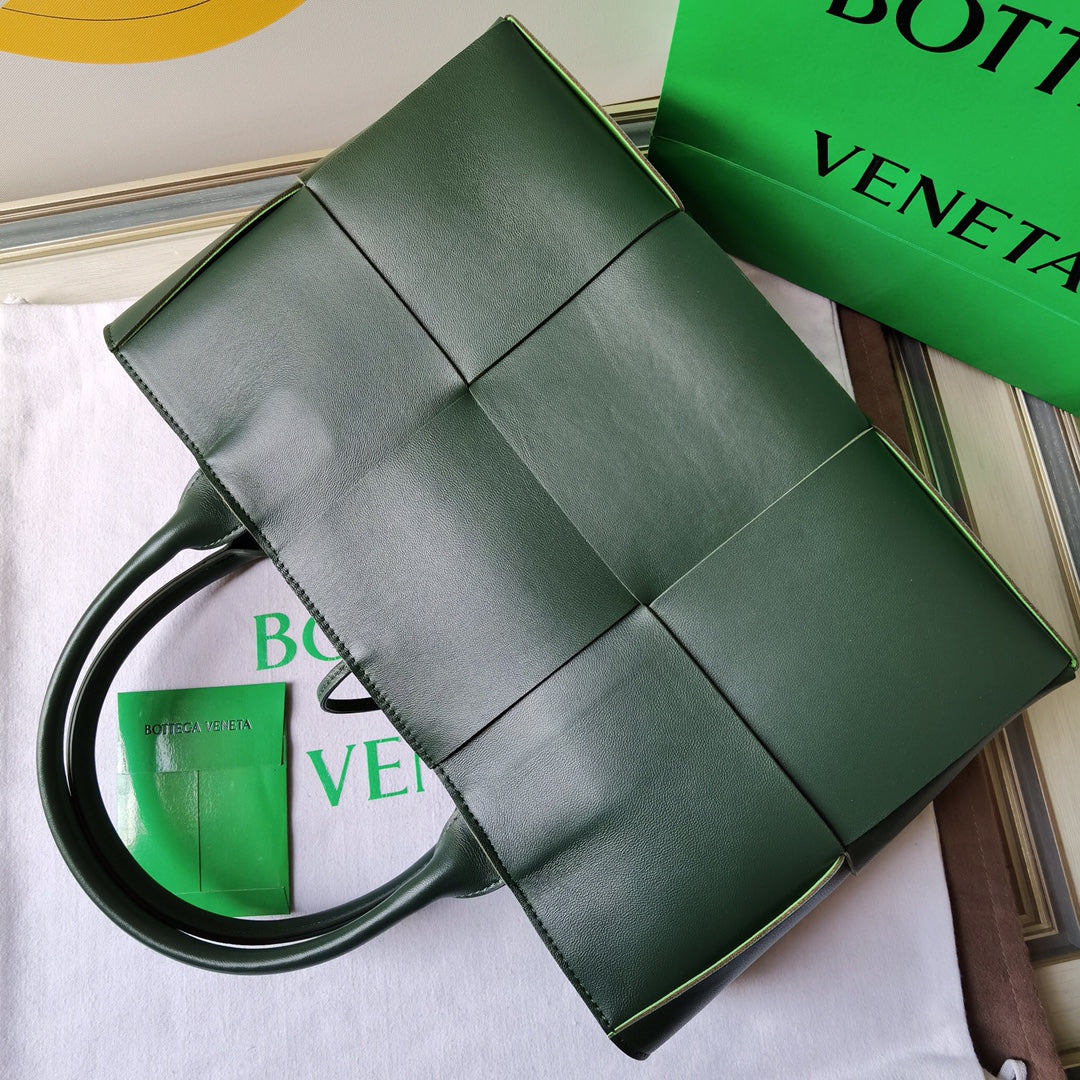 BV BAG
