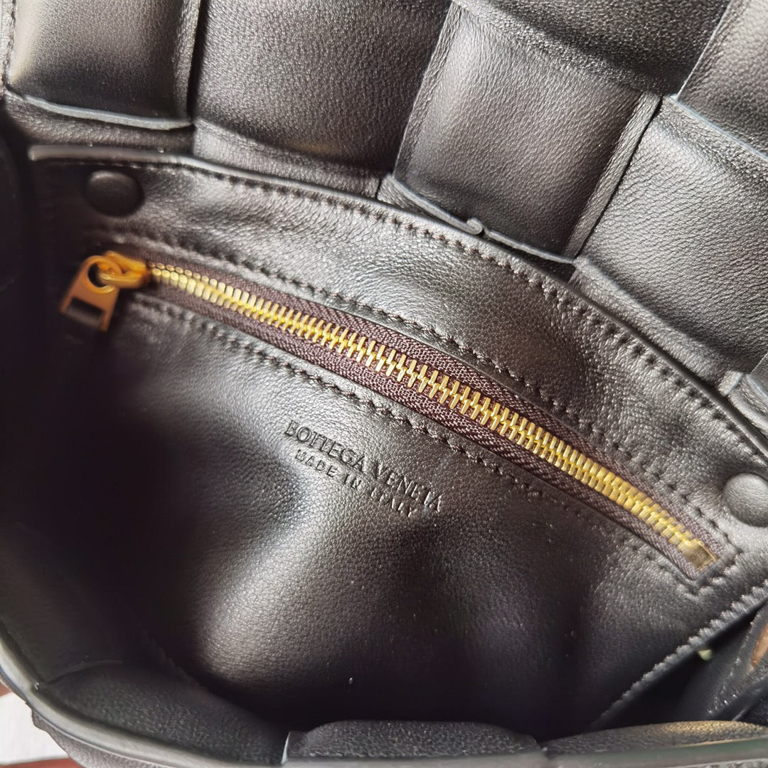 BV BAG