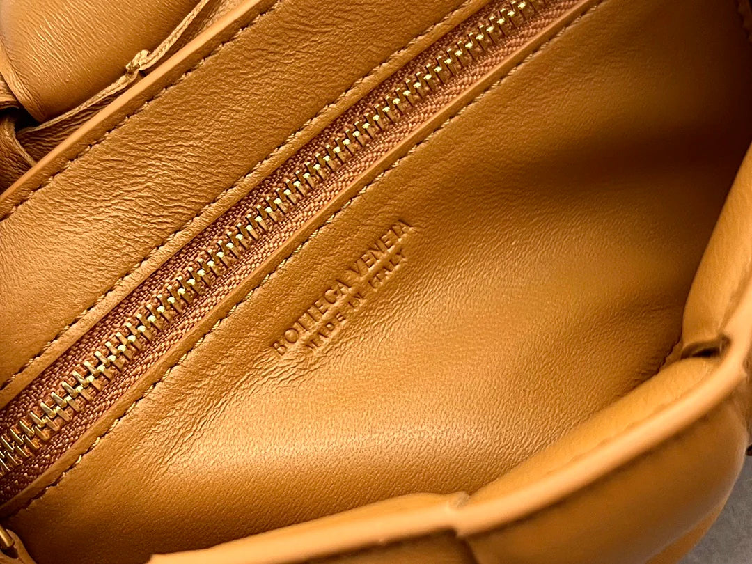 BV BAG