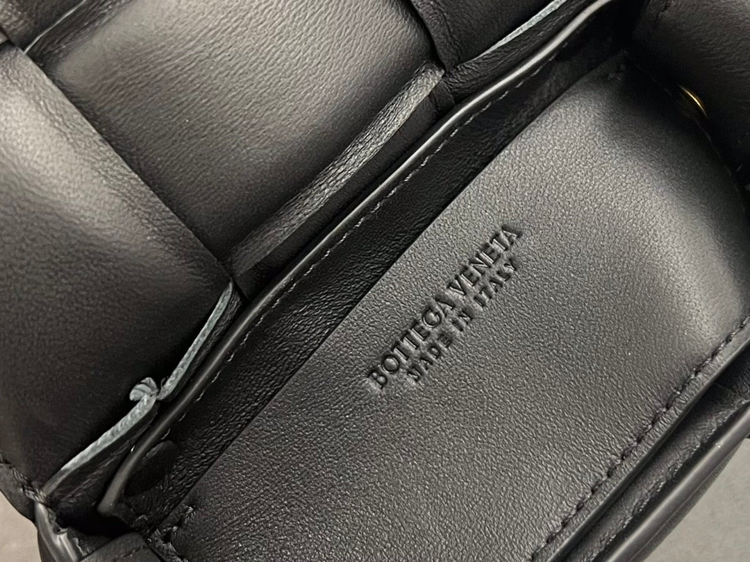 BV BAG