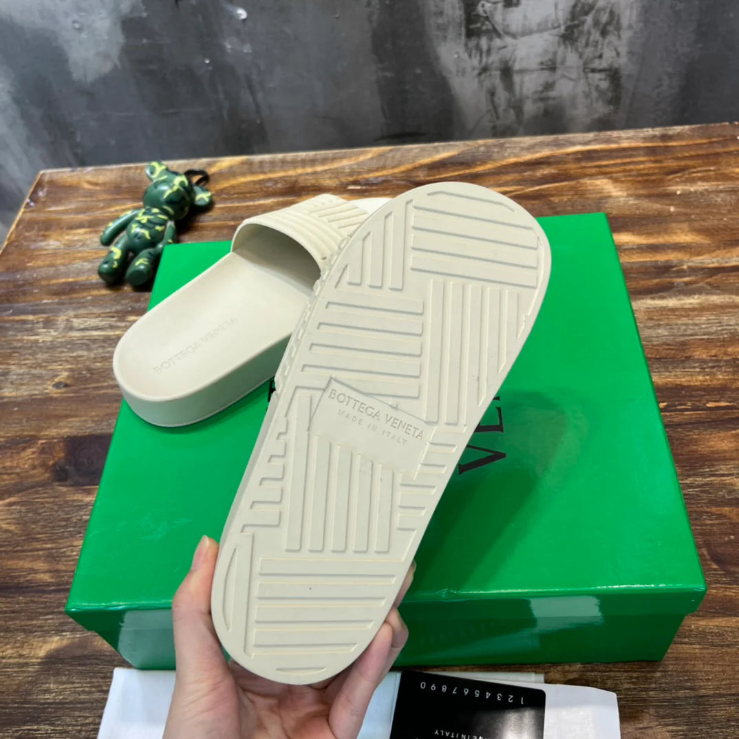 BV SANDAL
