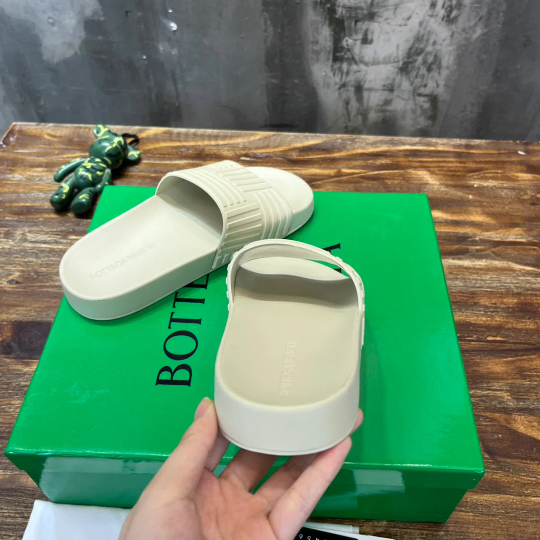 BV SANDAL