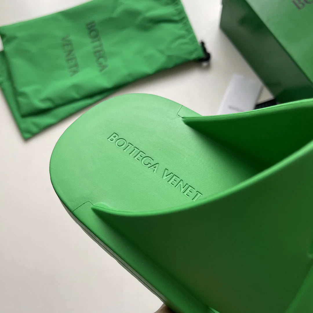 BV SANDAL