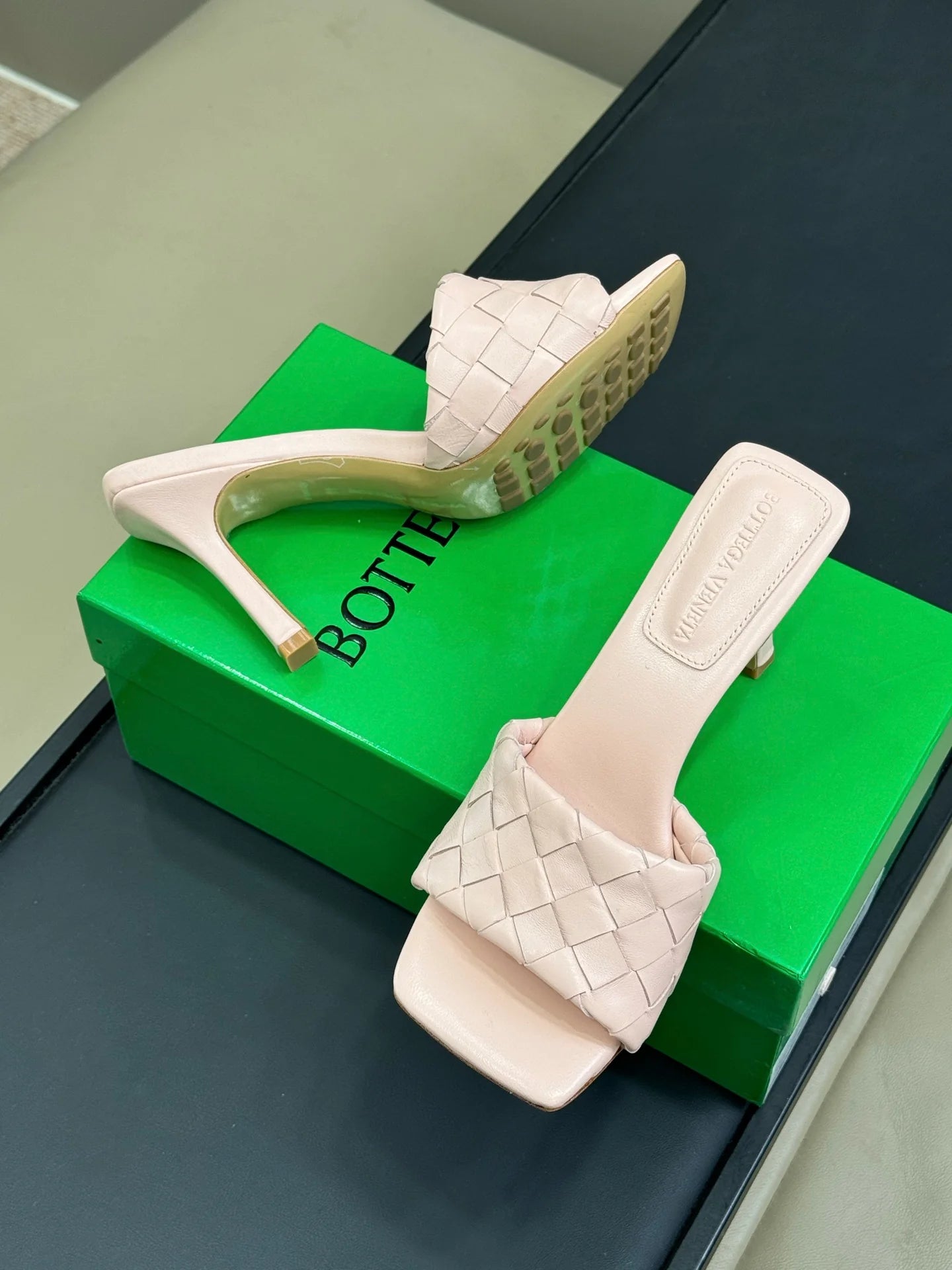 BV SANDAL