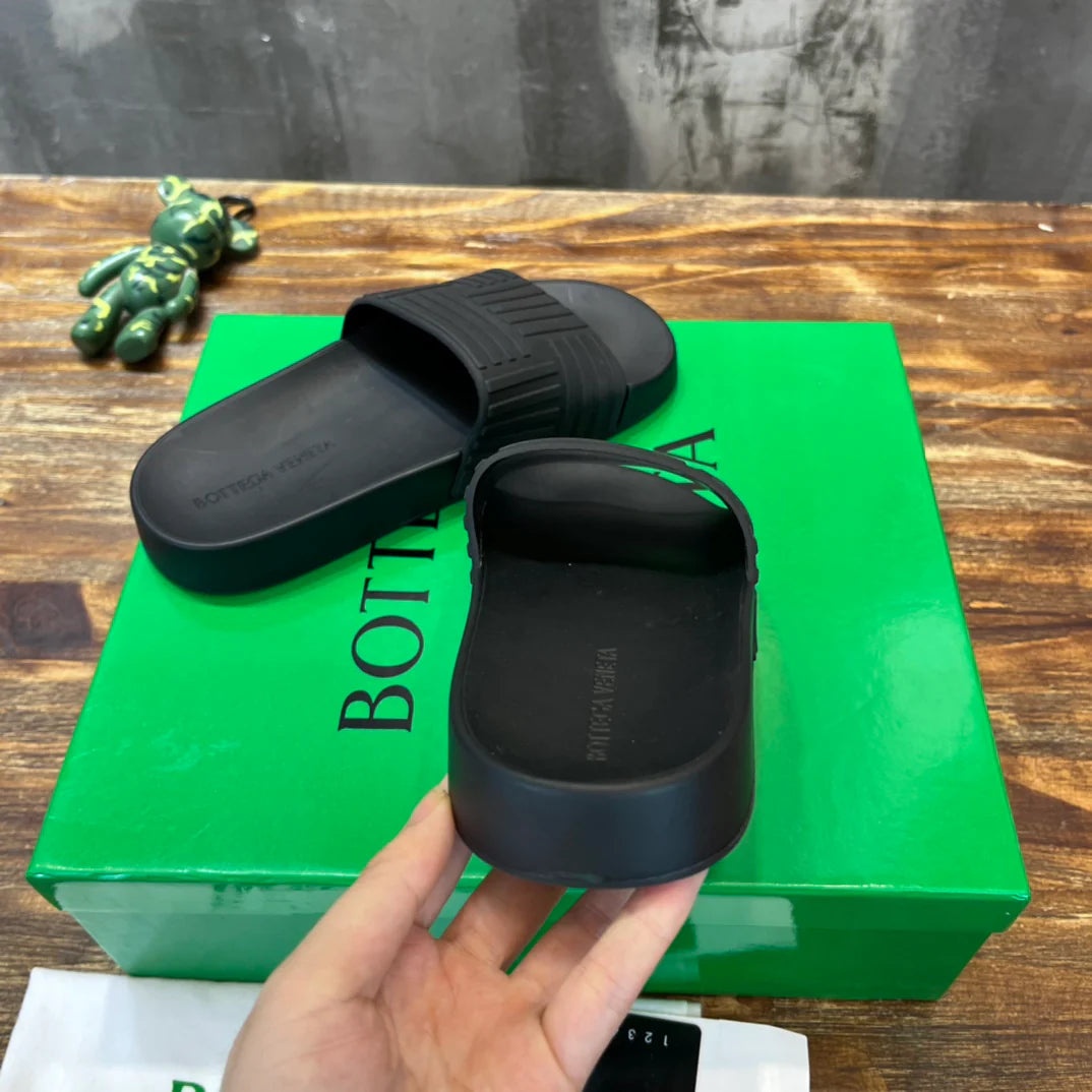 BV SANDAL