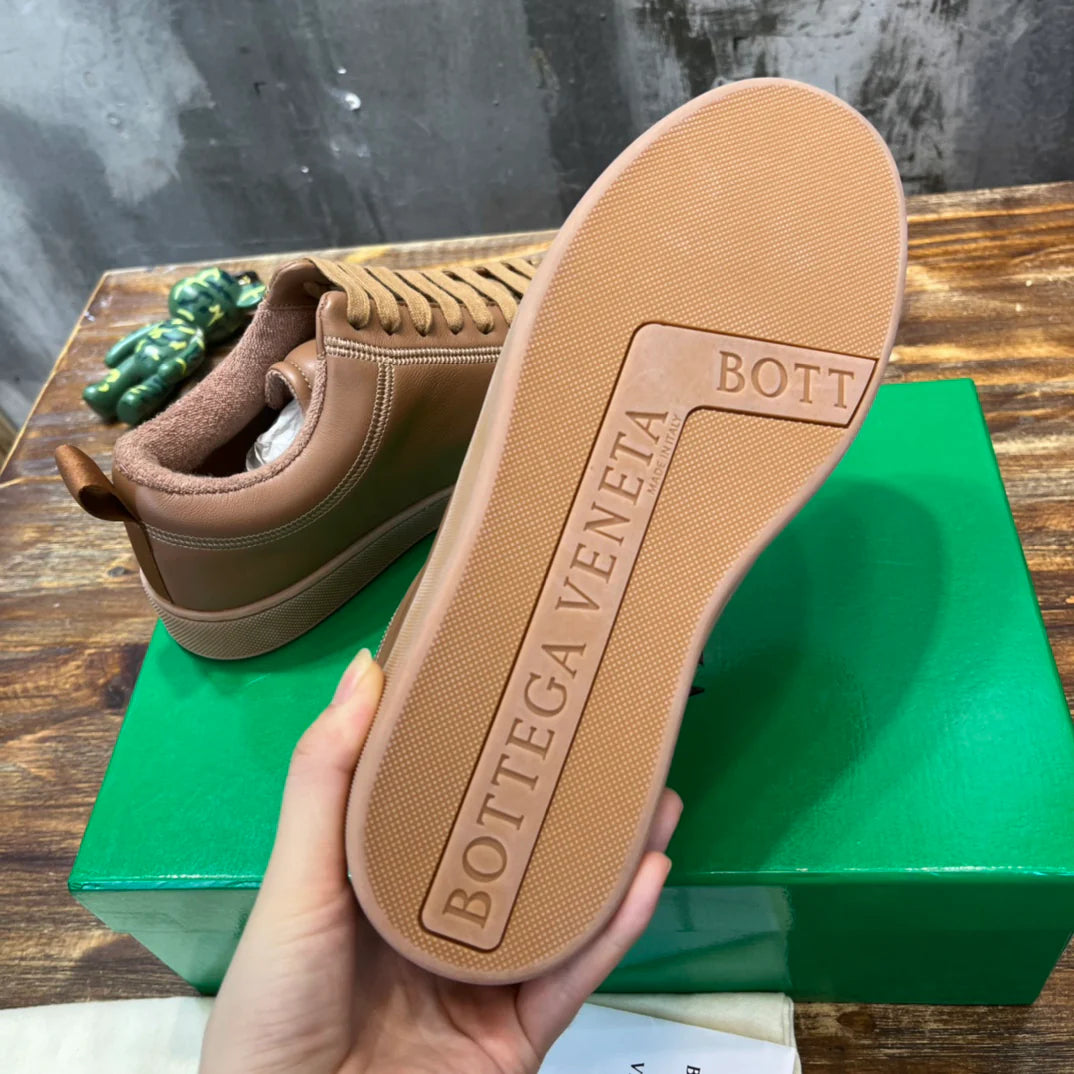 BV SNEAKER 10