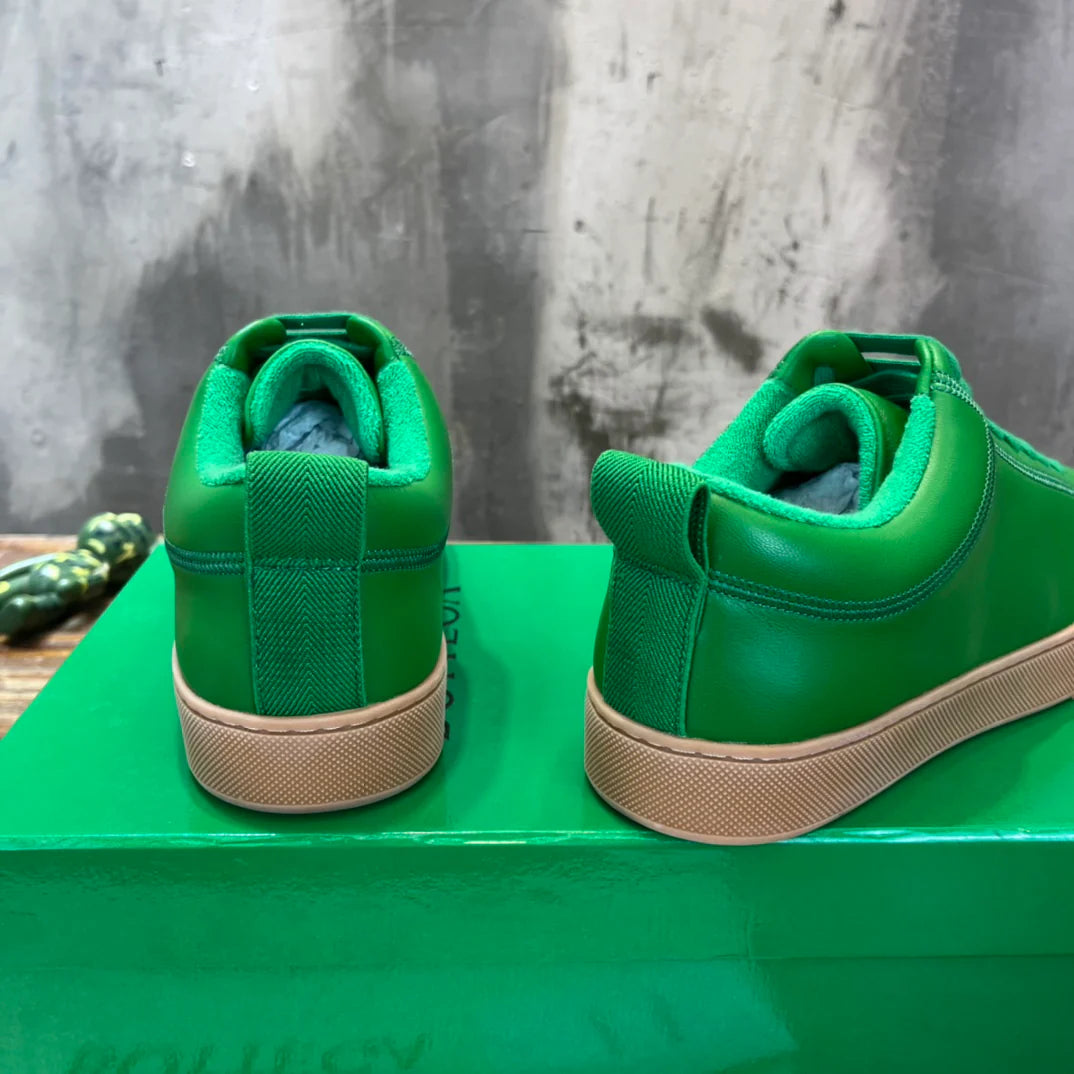 BV SNEAKER 11