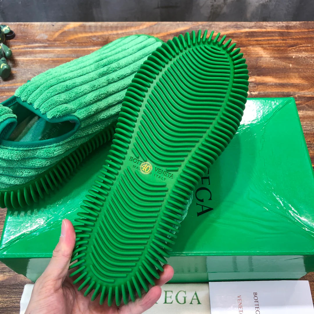BV SNEAKER 13