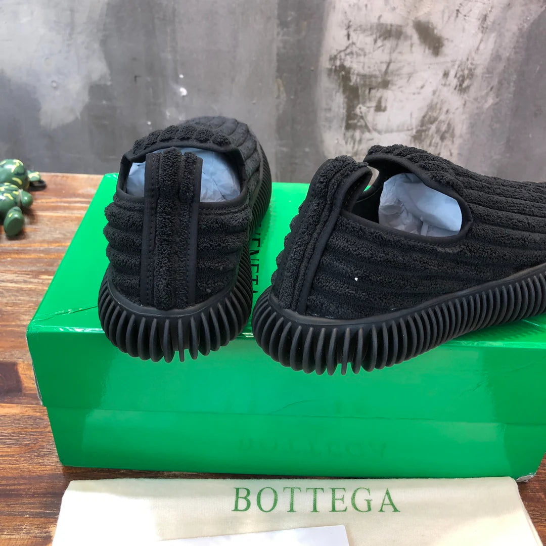 BV SNEAKER 14