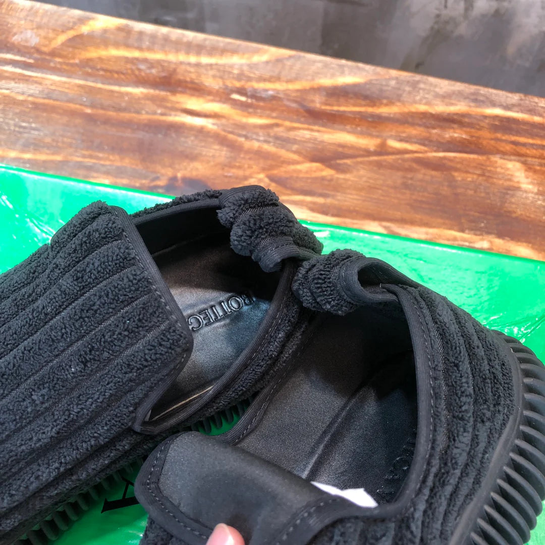 BV SNEAKER 14