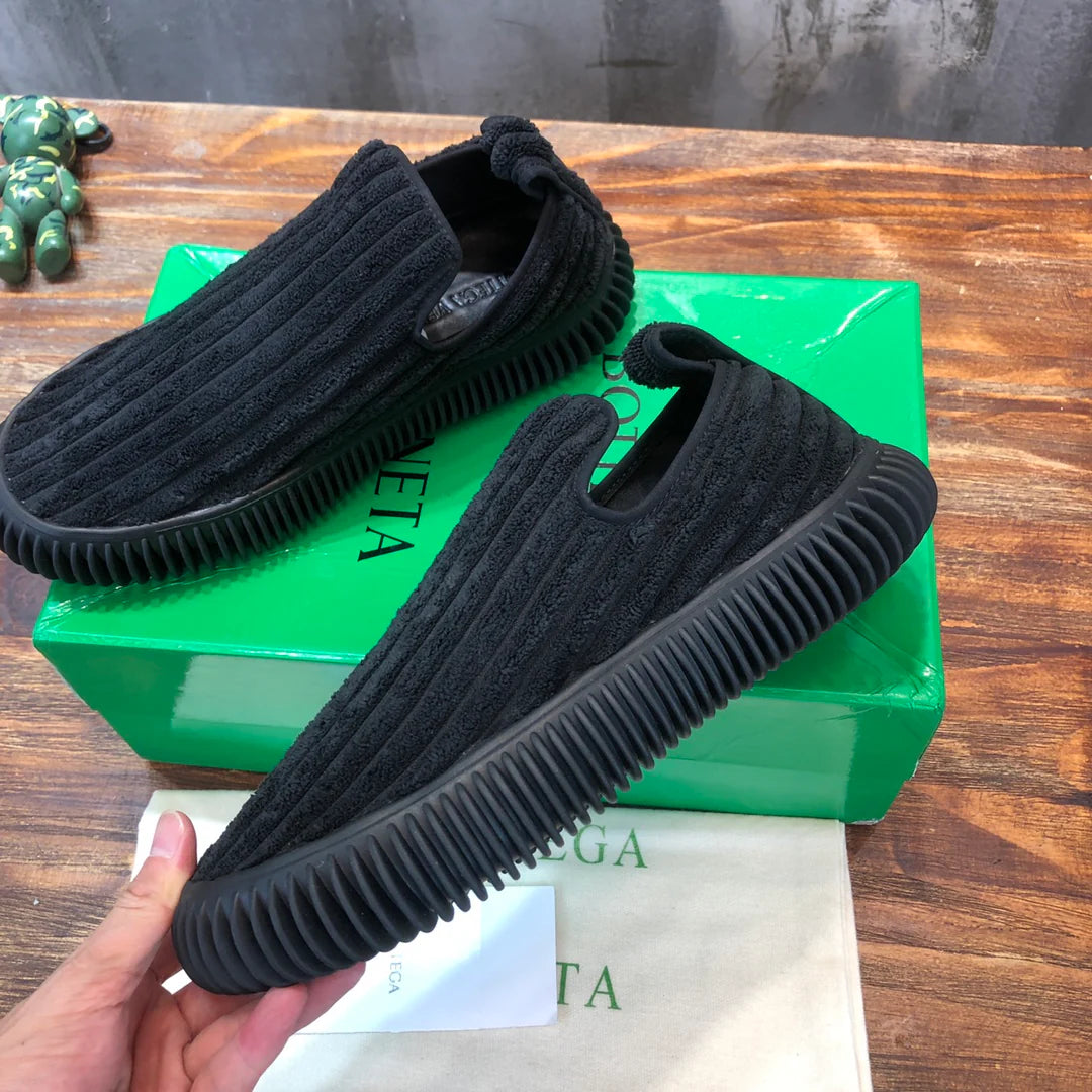 BV SNEAKER 14