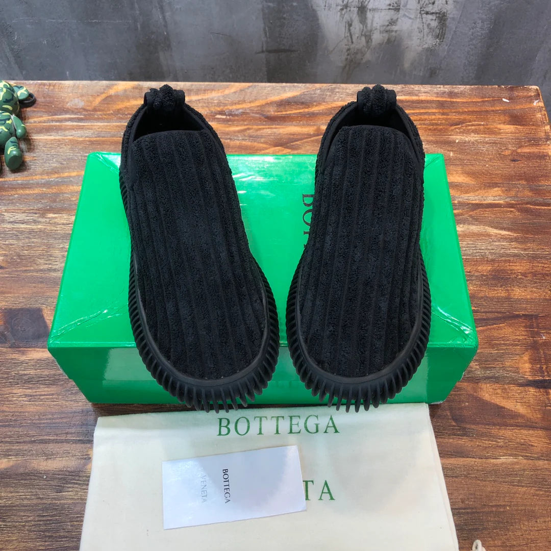 BV SNEAKER 14