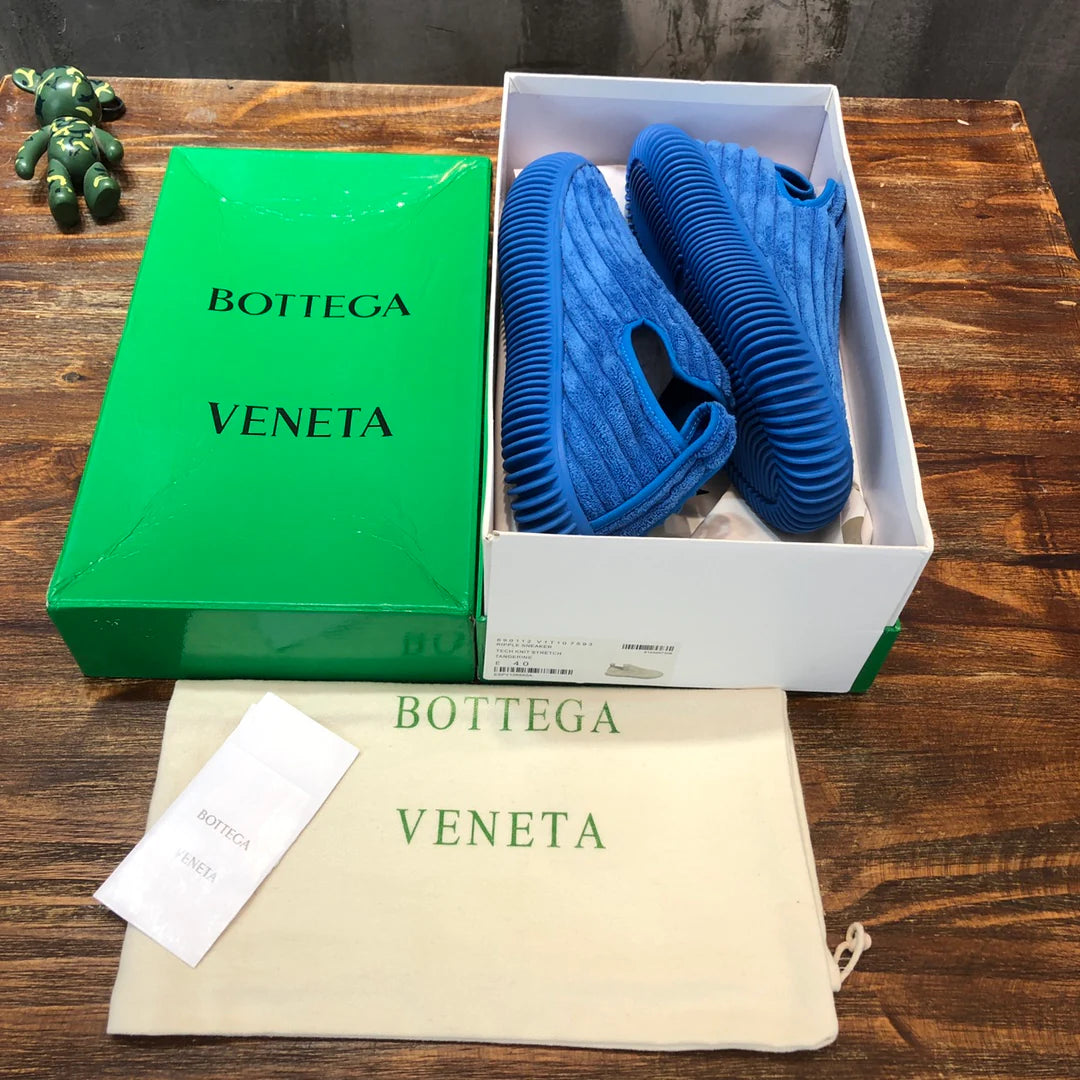 BV SNEAKER 16