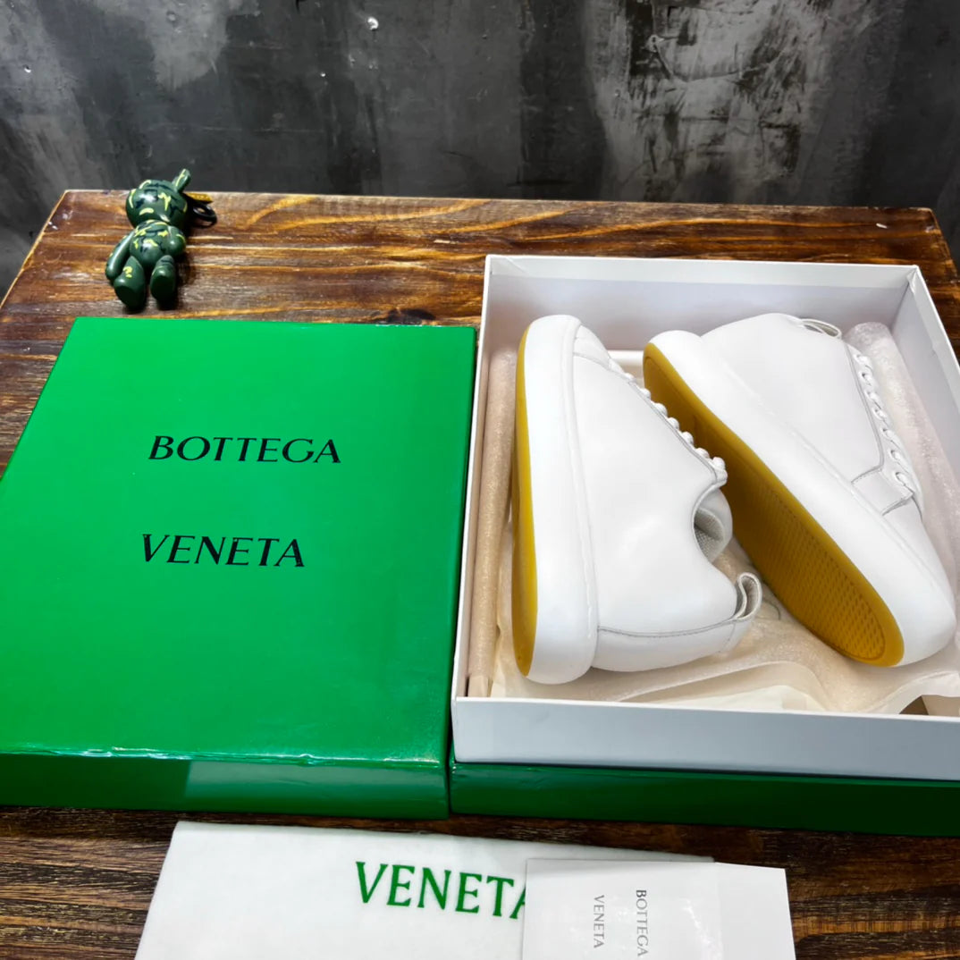 BV SNEAKER 17