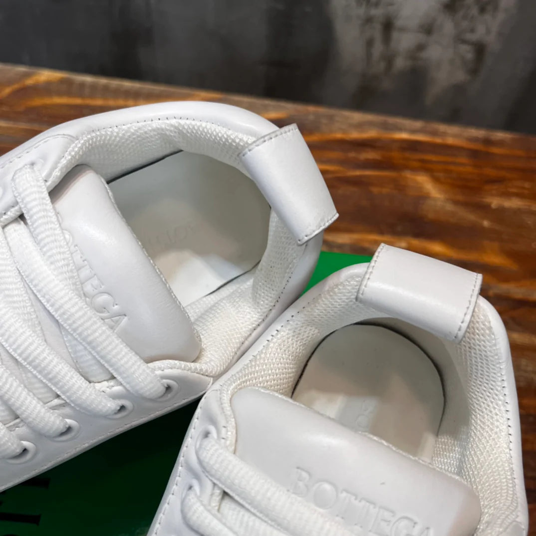 BV SNEAKER 17