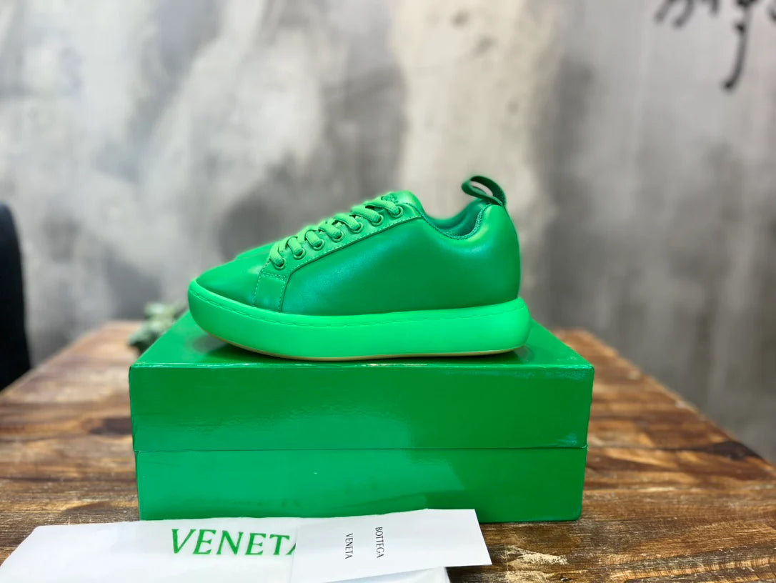 BV SNEAKER 18