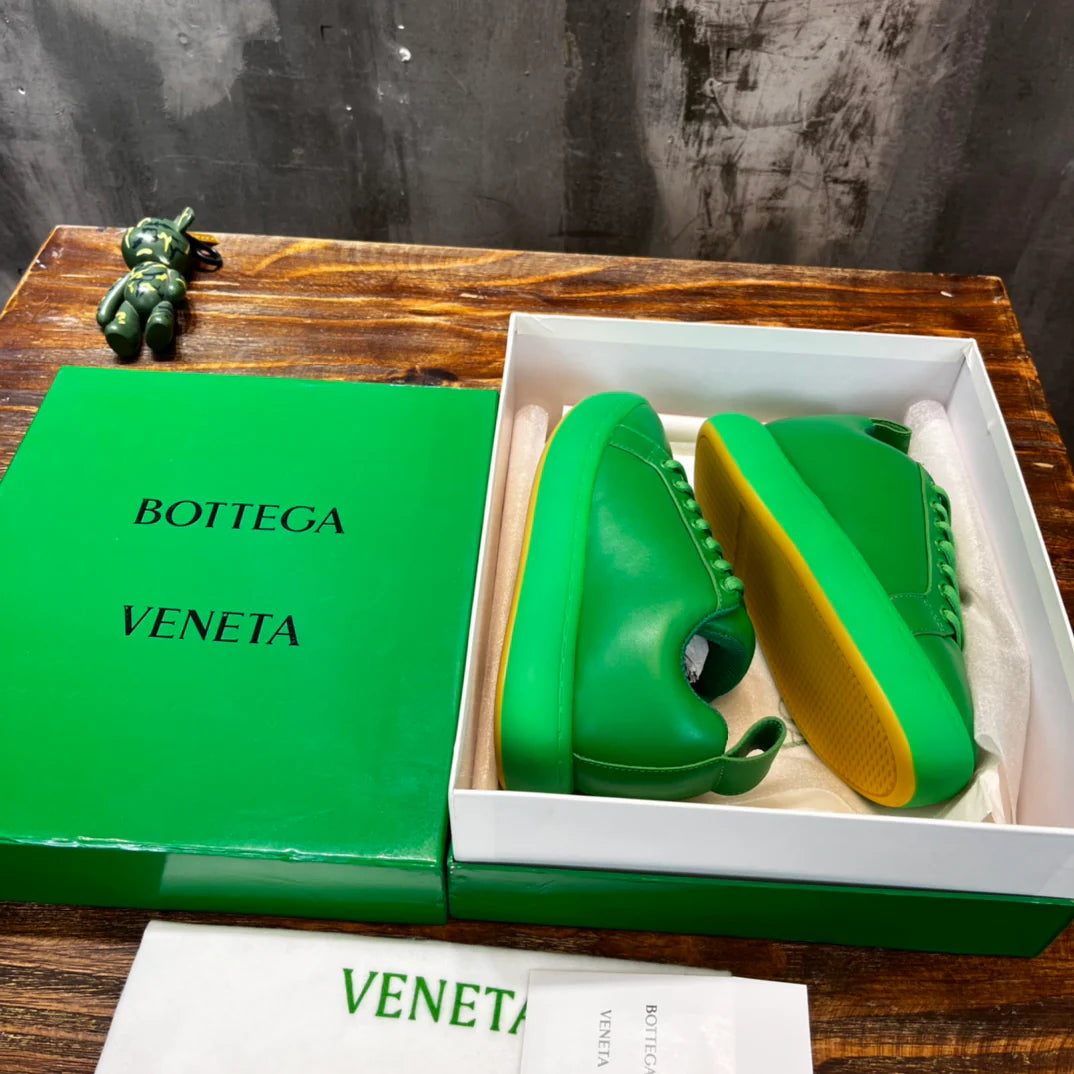 BV SNEAKER 18