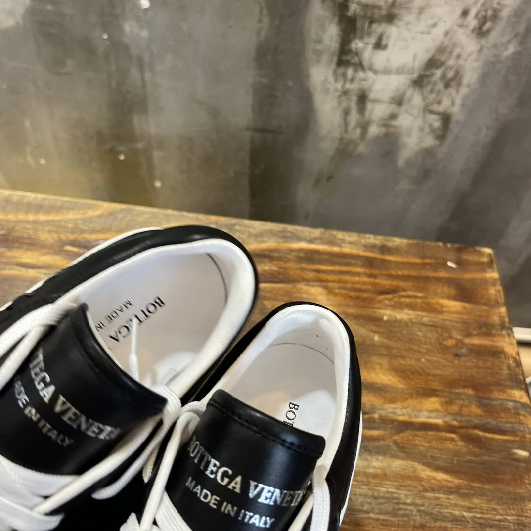 BV SNEAKER 22