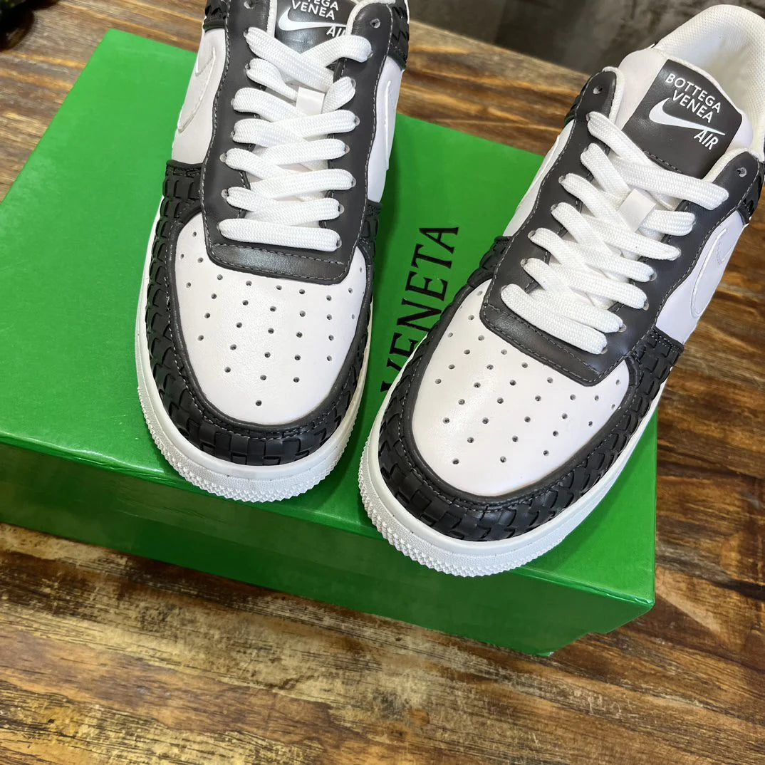 BV SNEAKER 25