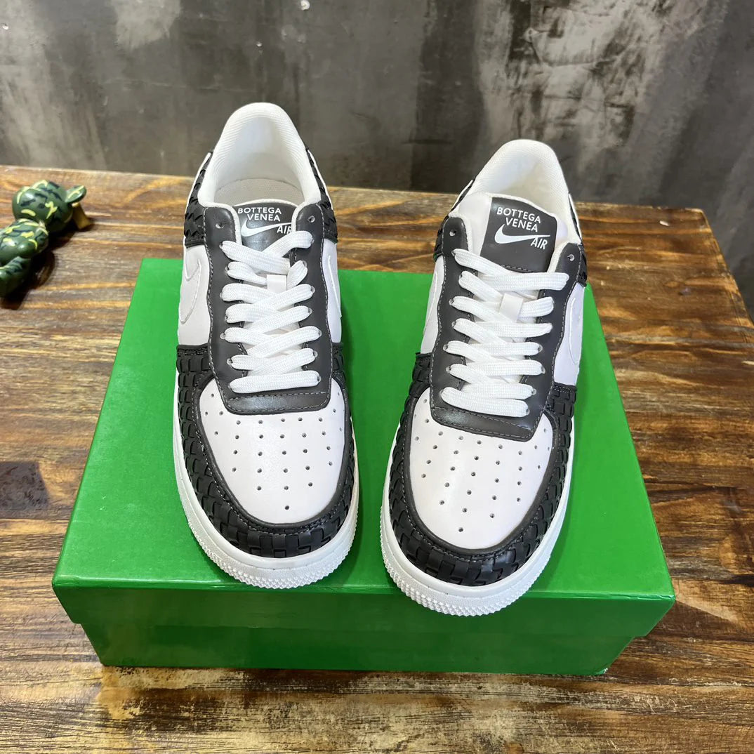 BV SNEAKER 25