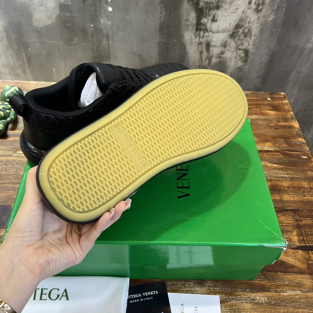 BV SNEAKER 29