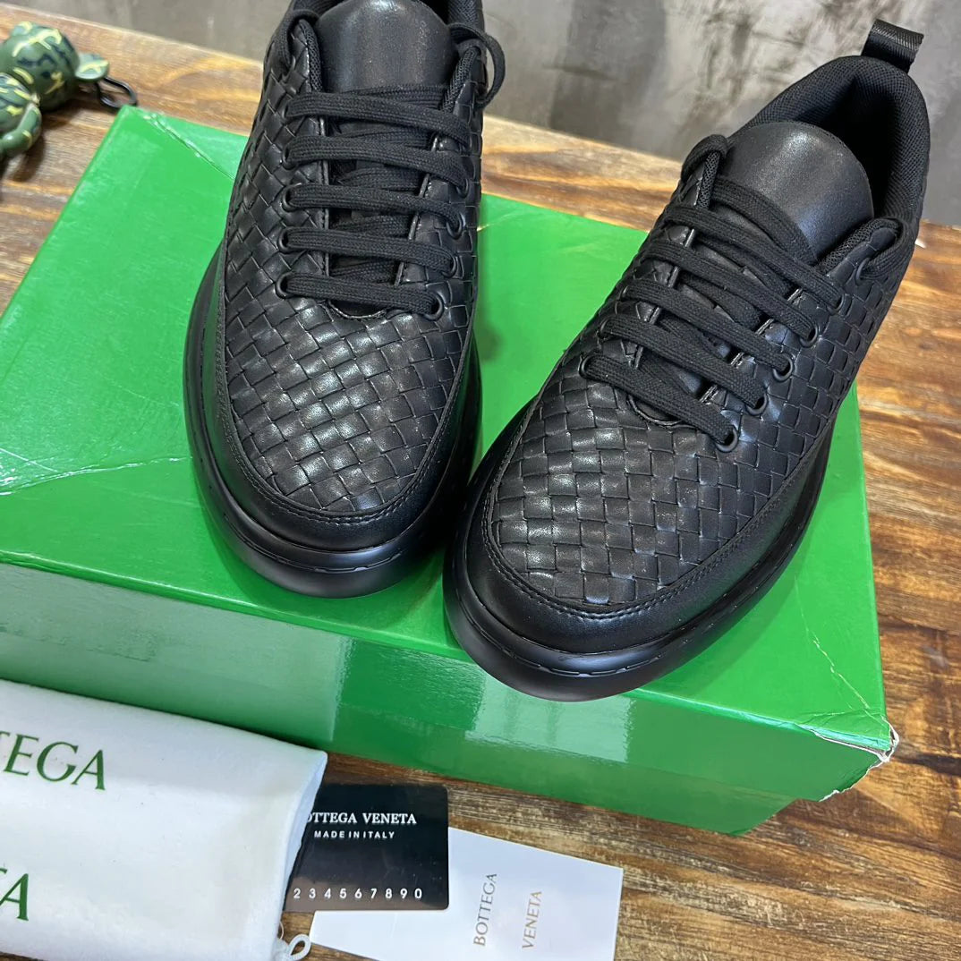BV SNEAKER 29