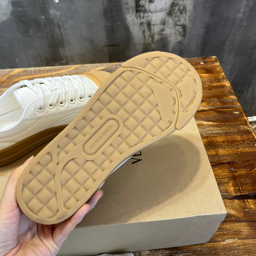 BV SNEAKER 2
