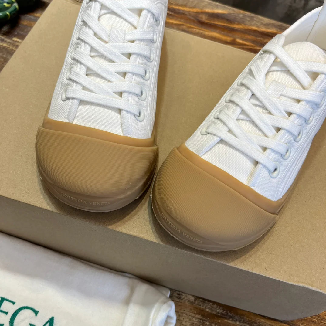 BV SNEAKER 2