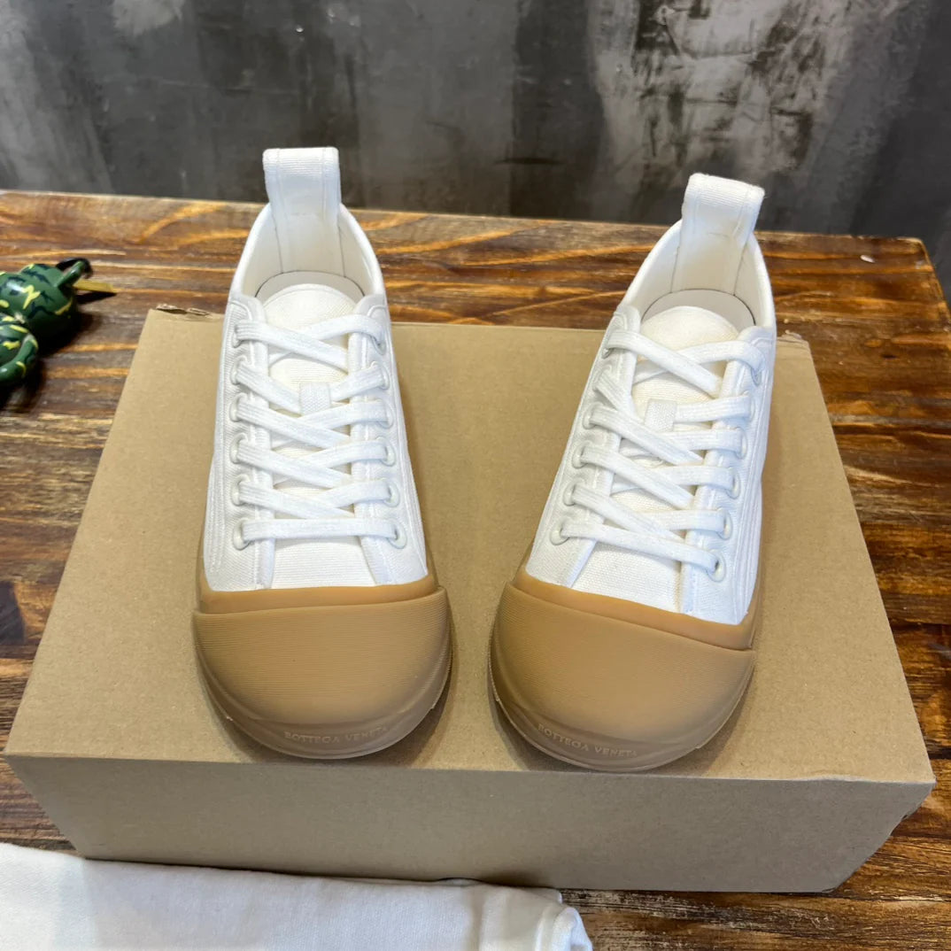 BV SNEAKER 2