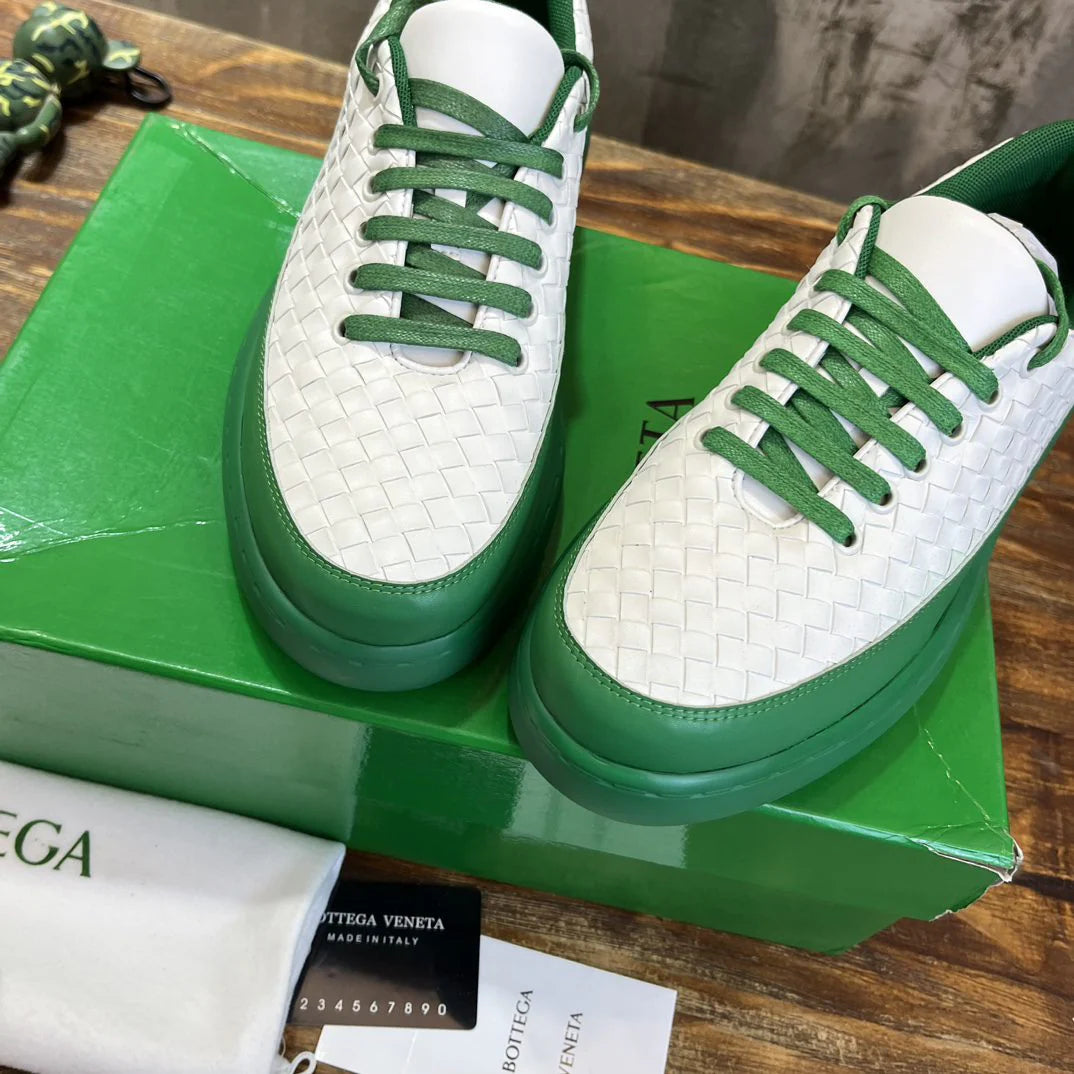 BV SNEAKER 30