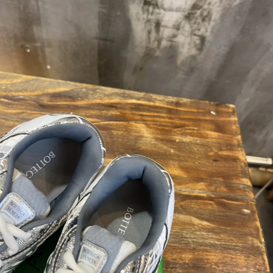 BV SNEAKER 34