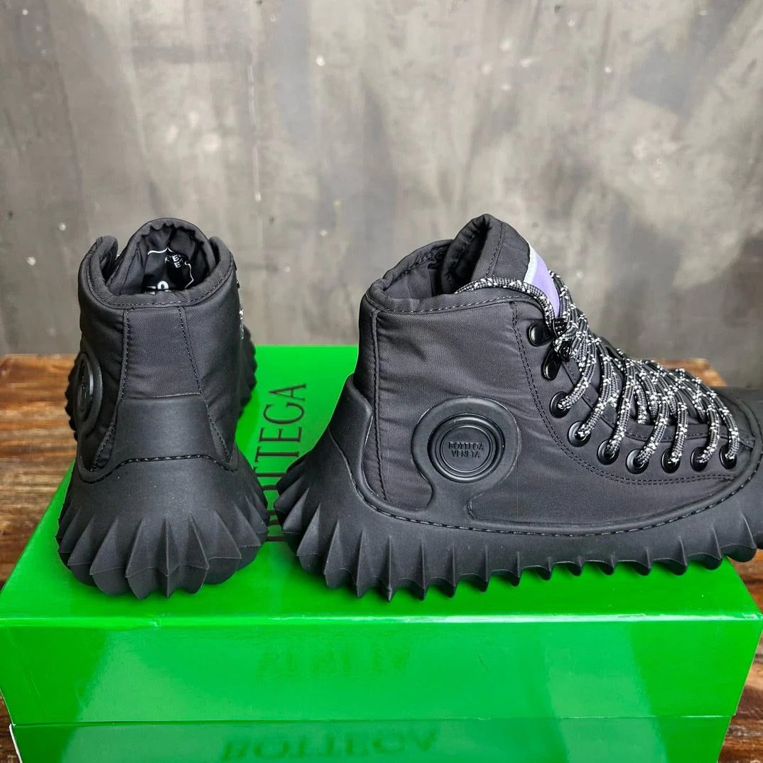 BV SNEAKER 38