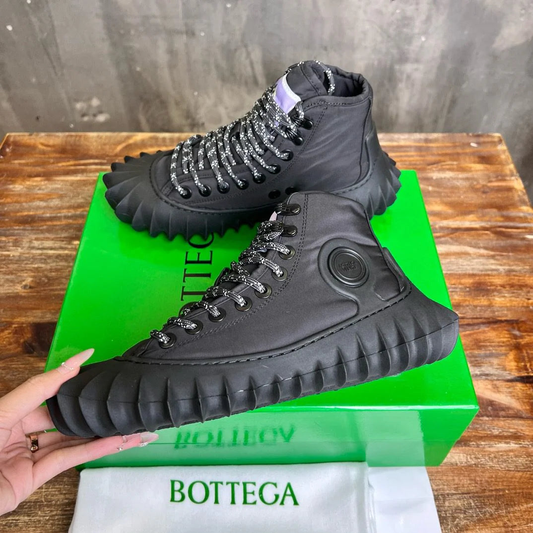 BV SNEAKER 38