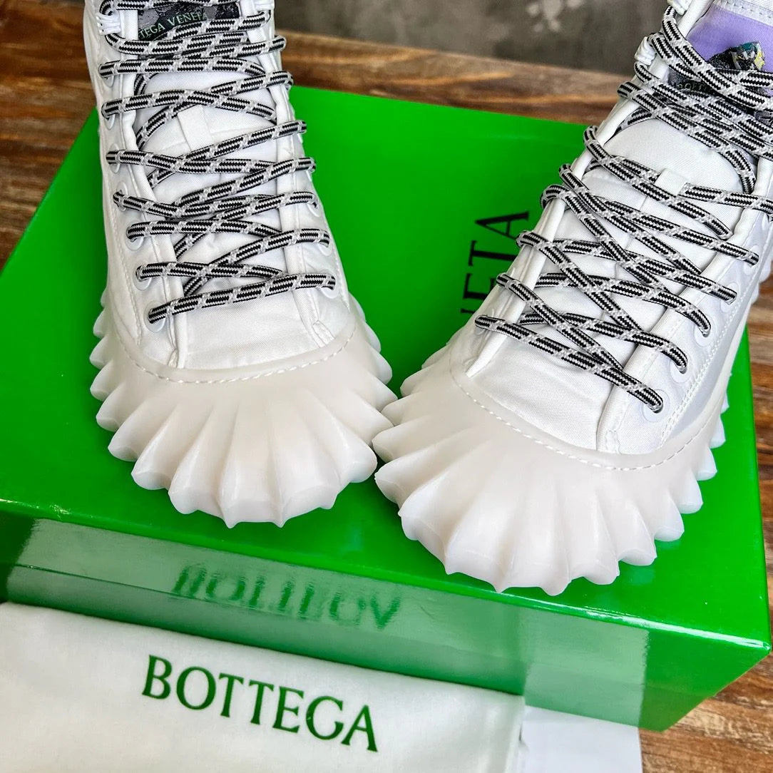 BV SNEAKER 39