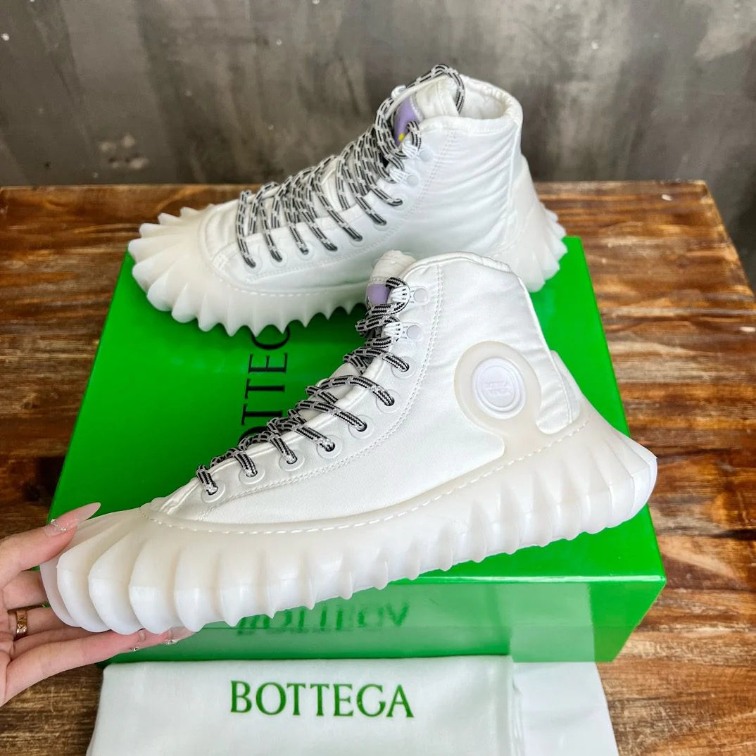 BV SNEAKER 39