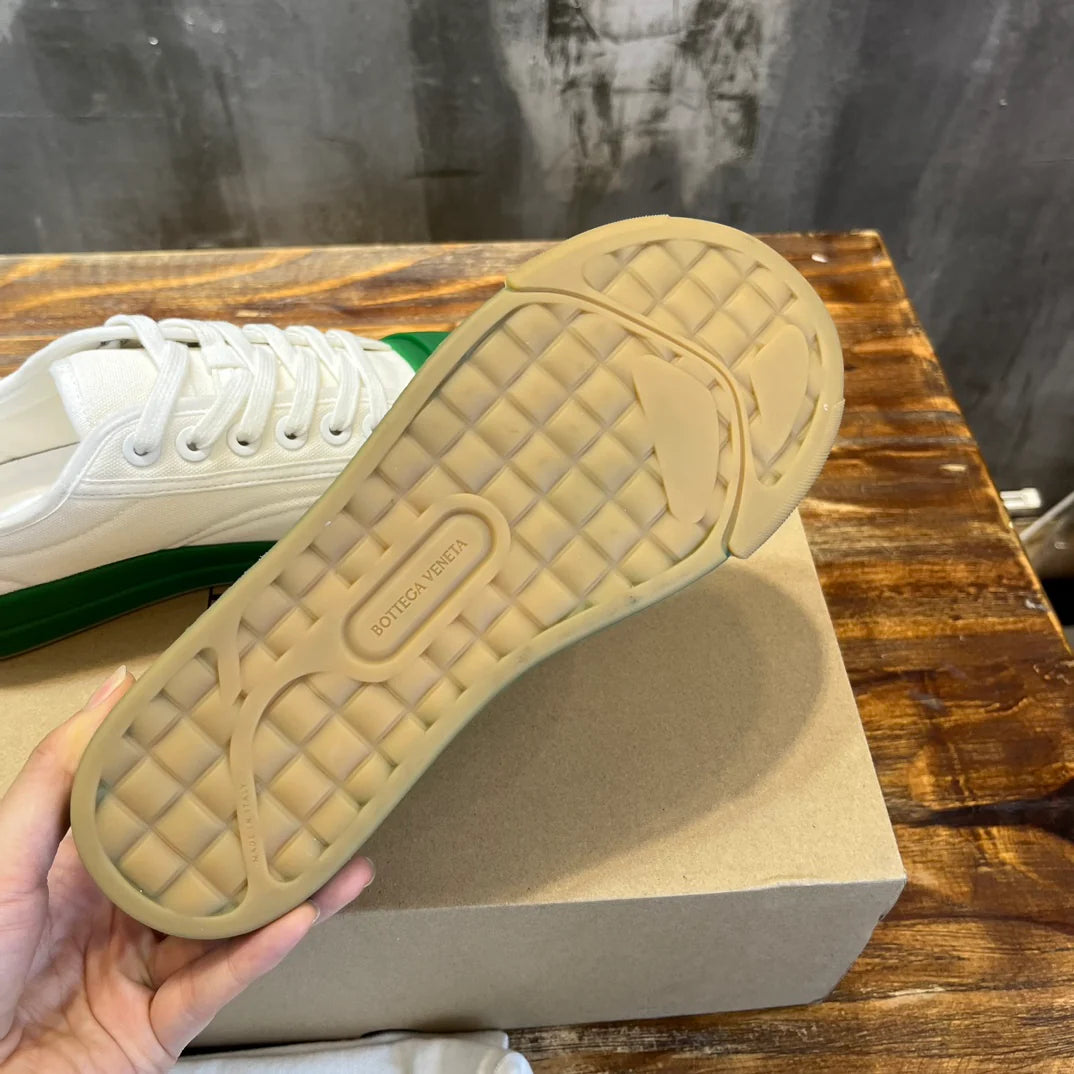 BV SNEAKER 3